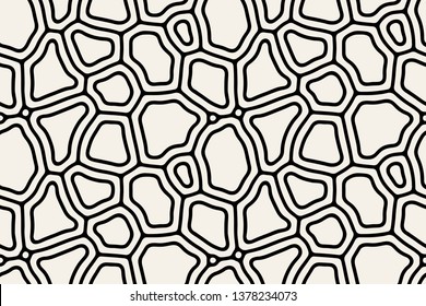 Vector seamless pattern. Modern stylish texture with smooth natural grid. Repeating abstract  tileable background. Compound organic shapes. Trendy surface design. Can be used as swatch in Illustrator.