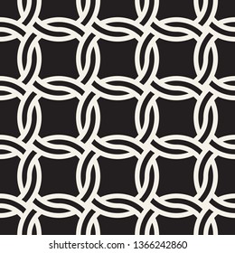 Vector seamless pattern. Monochrome bold chain stripes background. Decorative geometric interlaced circle lines.