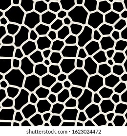 Vector seamless pattern. Monochrome organic shapes. Stylish structure of natural cells. Hand drawn abstract background.