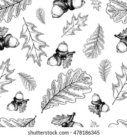 Vector seamless pattern of oak leaves and acorns. Vintage engraved style autumn illustration. Good for decoration, wrapping paper, wallpaper, gifts and other design. 