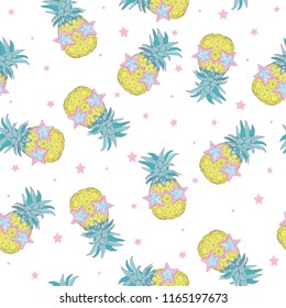 Vector Seamless Pattern with Pineapples, fruit, summer, texture, print, yellow food design decoration fabric