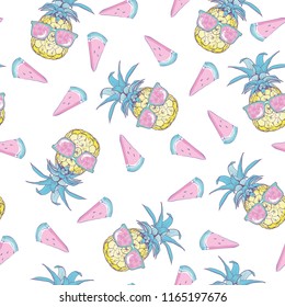 Vector Seamless Pattern with Pineapples, fruit, summer, texture, print, yellow food design decoration fabric