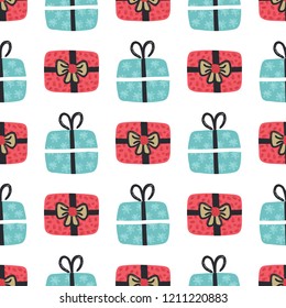 Vector seamless pattern with textured gift boxes. Merry Christmas. Hand drawn elements. Background with holiday design. Freehand style. Doodle. Wallpaper, textiles, wrapping, card, print on clothes
