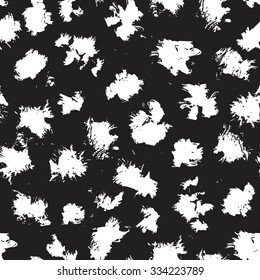 Vector seamless trendy modern dry brush spot pattern. Monochrome messy ink illustration.  Hand drawn artistic pattern. Great for web, textile, wrapping paper, wallpaper, invitation card