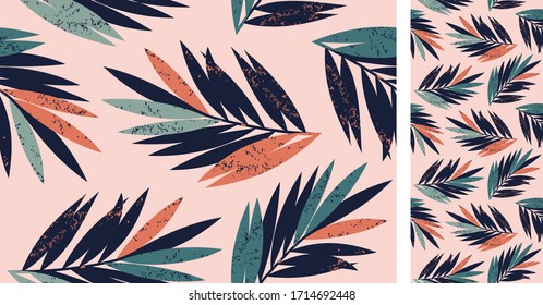 Vector seamless tropical pattern with palm leaves on a light pink background.