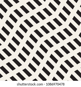 Vector seamless zigzag line pattern. Abstract stylish geometric background. Repeating monochrome lattice background