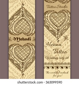 Vector set of banners or cards in indian ornamental style. Mehndi floral ornament. Hand drawn ethnic pattern. Henna tattoo theme. Templates with hearts for business with place for text