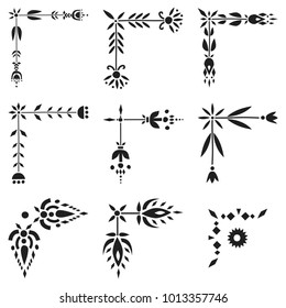 Vector set of decorative corners with floral patterns.