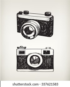 Vector set of hand drawn vintage cameras isolated
