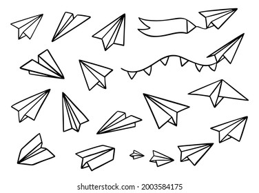 Vector set of paper planes. Hand-drawn, doodle elements isolated on white background.