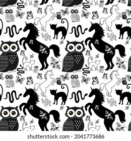 Vector set of patterns butterflies, cats, snakes, unicorn, owl. Animals in the wild. For printing on fabric.