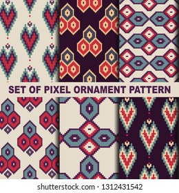 Vector set of pixel ornaments. Retro. Pixel art seamless pattern. 8 bit. Set for cards, posters, banners, wrapping paper. 