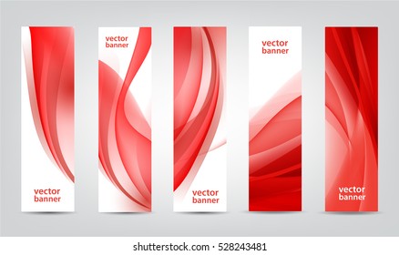 Conjunto vetorial de banners verticais ondulados de seda vermelha. Projeto de fluxo abstrato