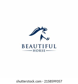 Vector silhouette of a horse's head