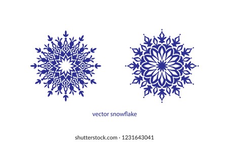 Vector snowflake mandala set