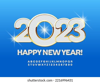 Vector elegante tarjeta de felicitación Feliz Año Nuevo 2023! Fuente elegante blanca y dorada. Letras y números de alfabeto creativos