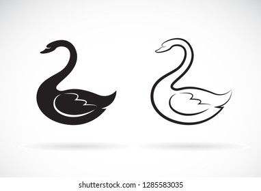 Vector of swan design on a white background. Animal. Easy editable layered vector illustration.