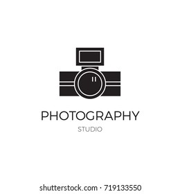 Vector thin line icon, camera silhouette. Logo template illustration for photographer, photography studio, shop or school. Black on white isolated symbol. Simple modern design.