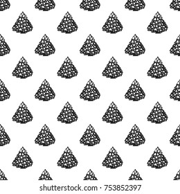 Vector triangle garland tree seamless pattern. Merry Christmas and happy new year greeting card backdrop design. Retro hand drawn flat art on white background.