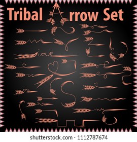 Vector Tribal Arrow Signs Large bundle of sketch hand-painted doodle arrows in old style