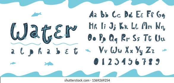 Alfabeto latino vectorial subacuático y números en estilo escandinavo. Aislado sobre fondo blanco. Fuente gráfica vectorial linda dibujada a mano. Diseño único de cartas para carteles, tarjetas e invitaciones de vacaciones.