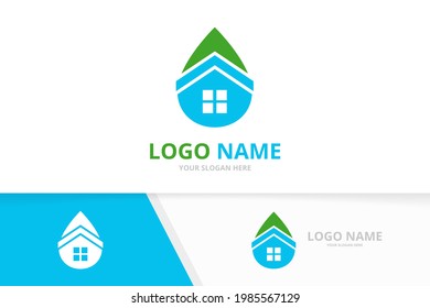 Derrame de agua vectorial y combinación del logotipo de la casa. Plantilla única de diseño de logotipo de construcción y aceite.