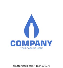 Logotipo de agua vectorial en un estilo moderno y minimalista. Con un tema natural y fresco