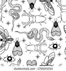 Vector witch magic seamless pattern. Hand drawn, doodle, sketch magician texture. Witchcraft symbols: bug deer, snake, butterfly