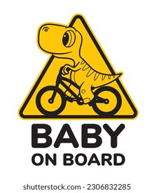 Caricatura de la línea de emoticones del triángulo amarillo vectorial en la bicicleta de montar en dinosaurio con el texto BABY ON BOARD. Aislado sobre fondo blanco.