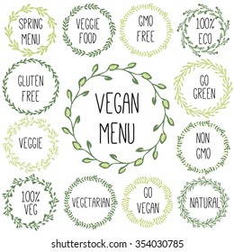 Menú vegano con marco vectorial de hierbas (plantilla). Útil para anuncios, carteles, embalajes, diseño de menús, decoración y otros diseños.