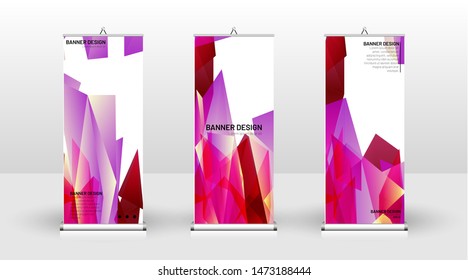 
Vertical banner template design. can be used for brochures, covers, publications, etc. the concept of a triangular design background pattern