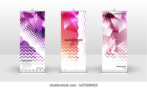 
Vertical banner template design. can be used for brochures, covers, publications, etc. the concept of a triangular design background pattern