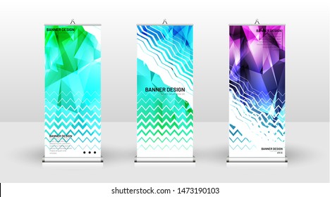 
Vertical banner template design. can be used for brochures, covers, publications, etc. the concept of a triangular design background pattern