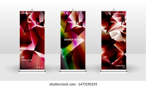 
Vertical banner template design. can be used for brochures, covers, publications, etc. the concept of a triangular design background pattern