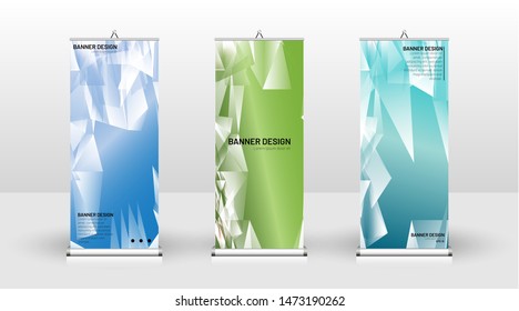 
Vertical banner template design. can be used for brochures, covers, publications, etc. the concept of a triangular design background pattern