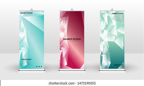 
Vertical banner template design. can be used for brochures, covers, publications, etc. the concept of a triangular design background pattern