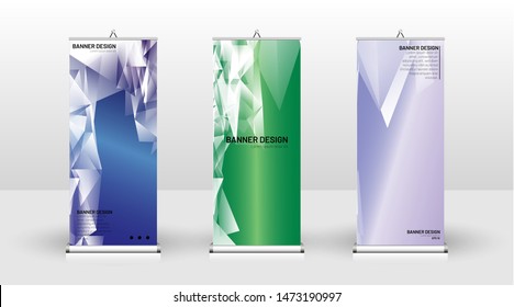 
Vertical banner template design. can be used for brochures, covers, publications, etc. the concept of a triangular design background pattern