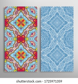 Vertikale nahtlose Muster, florale geometrische Spitzentextur für Hochzeit, Valentinstag, Grußkarte oder Geburtstagseinladung. Dekorativer, nahtloser doodle Hintergrund. Ethnische Zierrahmen