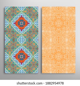 Patrones verticales sin fisuras, textura de encaje geométrico floral para Boda, Día de San Valentín, tarjeta de saludo o Invitación de Cumpleaños. Decorativos fondos de doodle impecables. Patrón de frontera de ornamentos étnicos