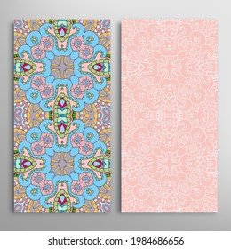 Patrones verticales sin fisuras, textura de encaje geométrico floral para Boda, Día de San Valentín, tarjeta de saludo o Invitación de Cumpleaños. Decorativos fondos de doodle impecables. Patrón de frontera de ornamentos étnicos