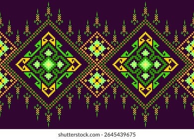 Levendige naadloze etnische pixel art patroon met ingewikkelde geometrische motieven in helder smaragdgroen en citrien geel op een rijke donkerpaarse achtergrond. Ideaal voor textiel, gedurfde mode en digitaal