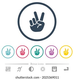 Gesto de la mano de signo de victoria iconos de color sólido plano en contornos redondos. 6 iconos de bonificación incluidos.