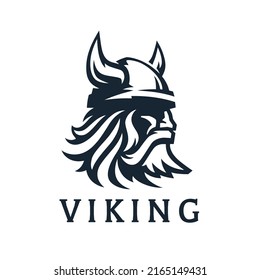 Diseño del logo de Viking. Símbolo nórdico de guerrero. Emblema de Norseman de cuernos. Icono de cabeza de hombre bárbaro con casco de cuerno y barba. Ilustración vectorial de identidad de marca.