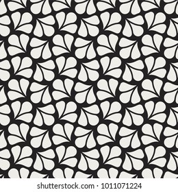 Vintage Art Deco Seamless Pattern. Geometric decorative texture. Vector floral background.