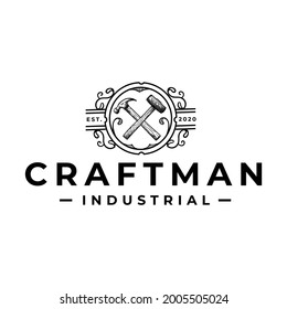 Herramienta de martillo rústico para insignia con logotipo de dibujo para hipster con ornamento diseño de icono