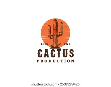 Vintage Cactus Logo-Design. Wild Cacti Saguaro Kaktus und Ocotillo Gras auf Western Texas Wüste Landschaft für Vintage Wild West Natur Logo Design