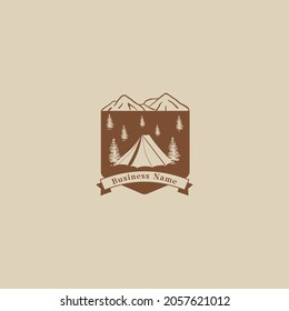 imagen vectorial del logotipo vintage de camping para empresas e impresión. silueta camping logo vectorial plantilla de diseño con estilos retro y badge. 