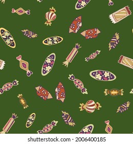 Vintage candies seamless pattern, hand-drawn candies and bonbons, retro confectionary variation repeat pattern, wrapping paper, sweets on green background