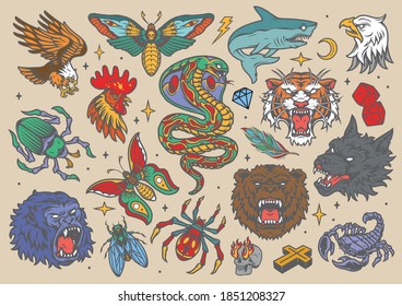 Tatuajes de color vintage con diferentes animales e insectos cruzan la cresta de los dados de diamante con fuego de los enchufes de los ojos ilustración vectorial aislada