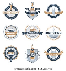 Cerveza artesanal de época, elementos de diseño retro cervecería, emblemas, símbolos, iconos, etiquetas de pub, colección de insignias. Plantilla de signos comerciales, logotipo, objetos de identidad corporativos.